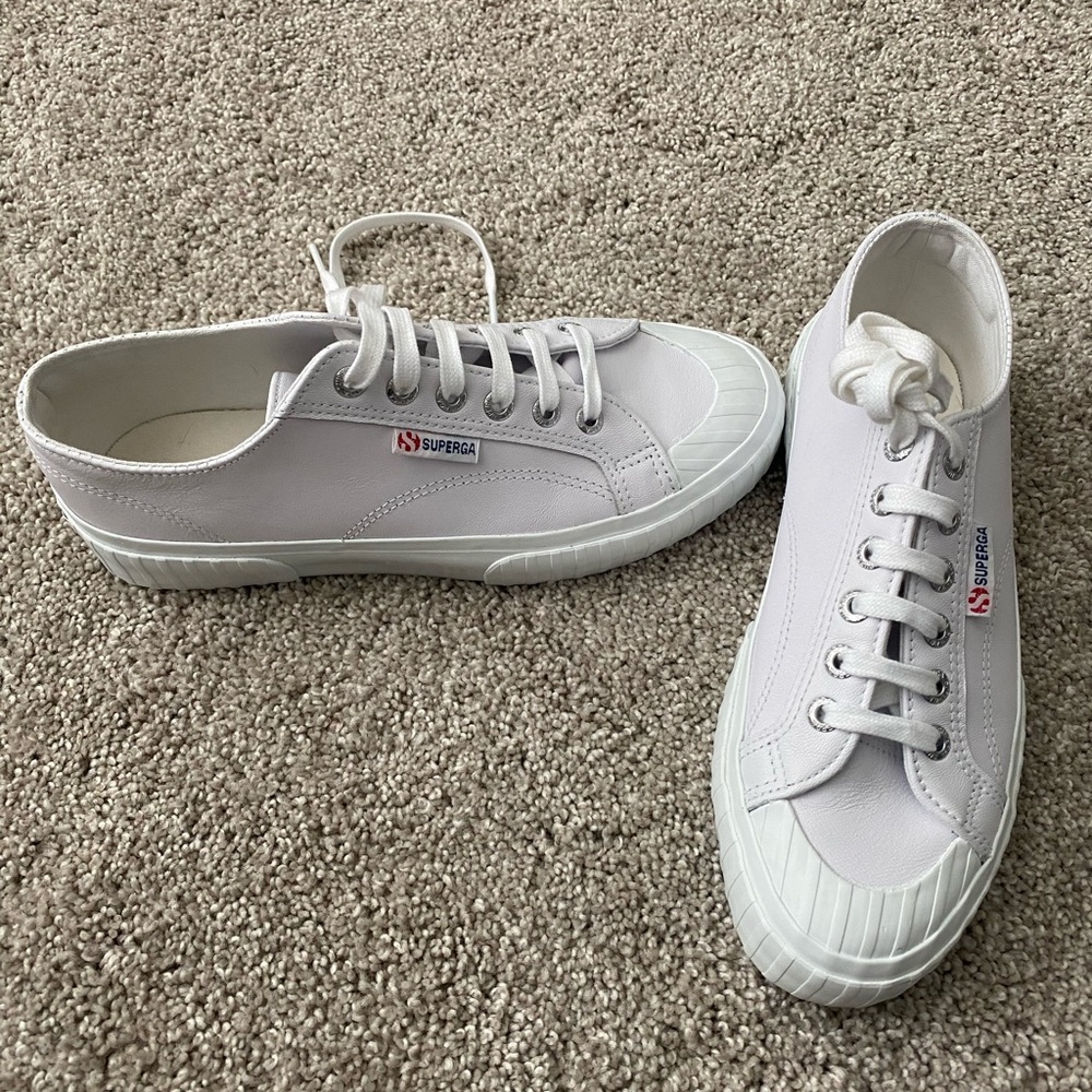 Superga 2630 Leather Sneaker white women’s size 8 US/39 EU
